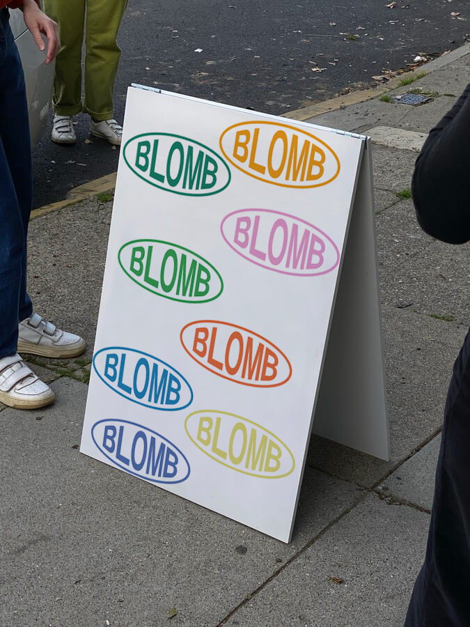 Blomb Signage